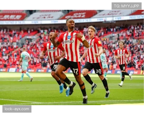 爱德华闪耀英超：状态回暖成焦点，新赛季表现备受期待