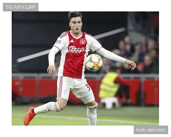 塔利亚菲科加盟里昂，新赛季防线实力大增引期待