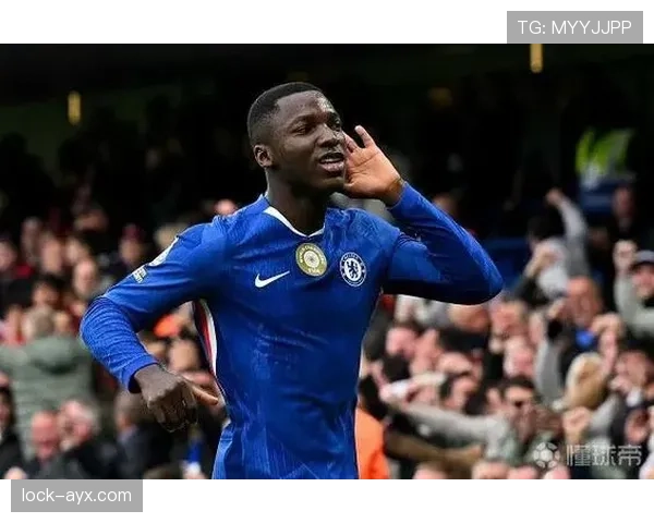 凯塞多防守稳健状态回暖，成球队后防中坚引关注