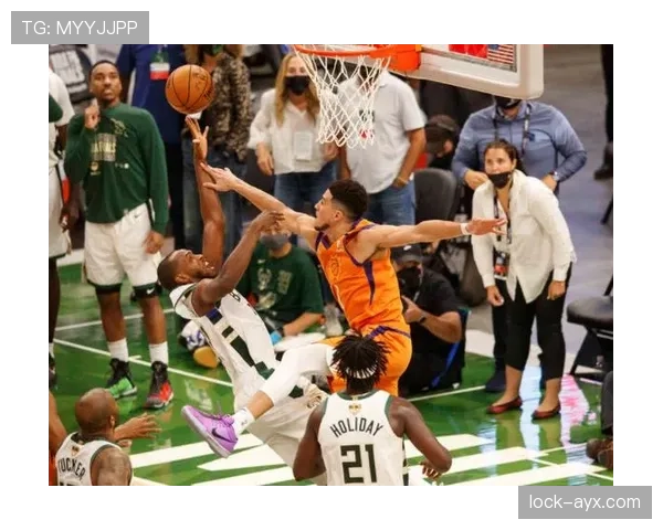 欧文挡拆单打撕裂雄鹿防线，得分结构优于上季